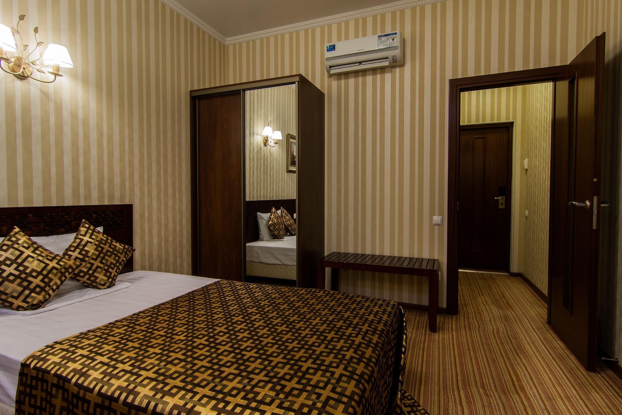 Klassik Hotel 키시나우 외부 사진
