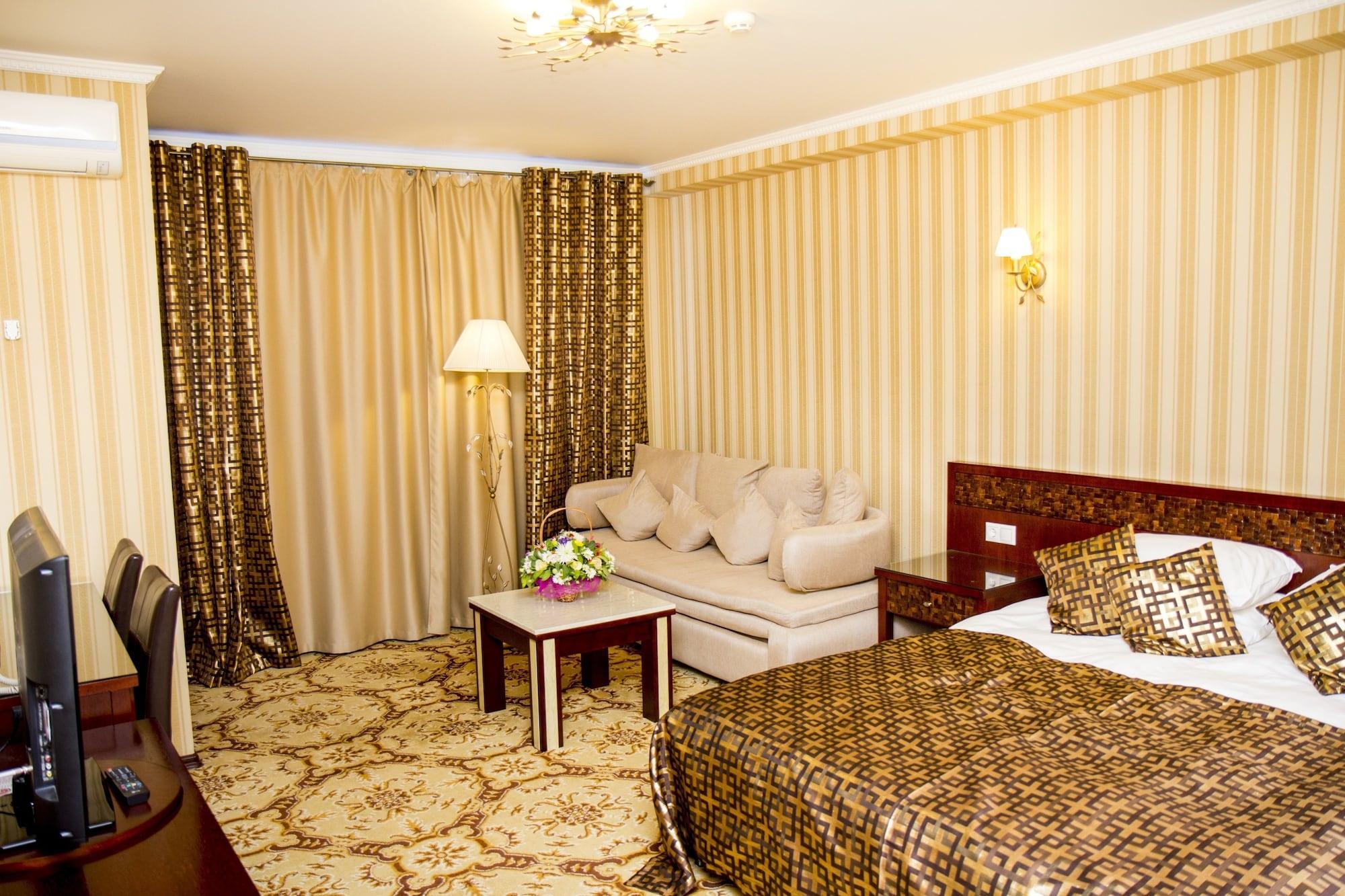 Klassik Hotel 키시나우 외부 사진