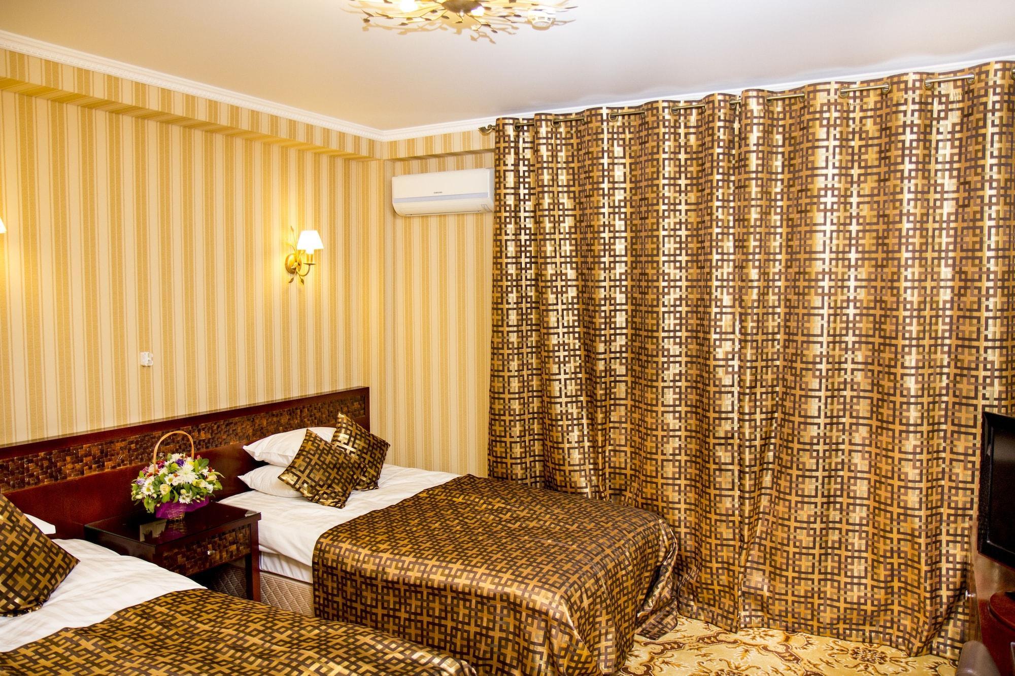 Klassik Hotel 키시나우 외부 사진