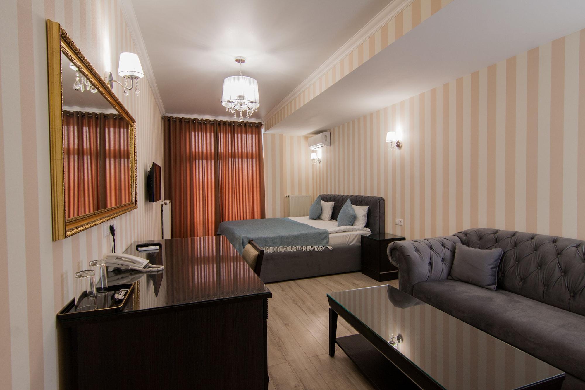 Klassik Hotel 키시나우 외부 사진