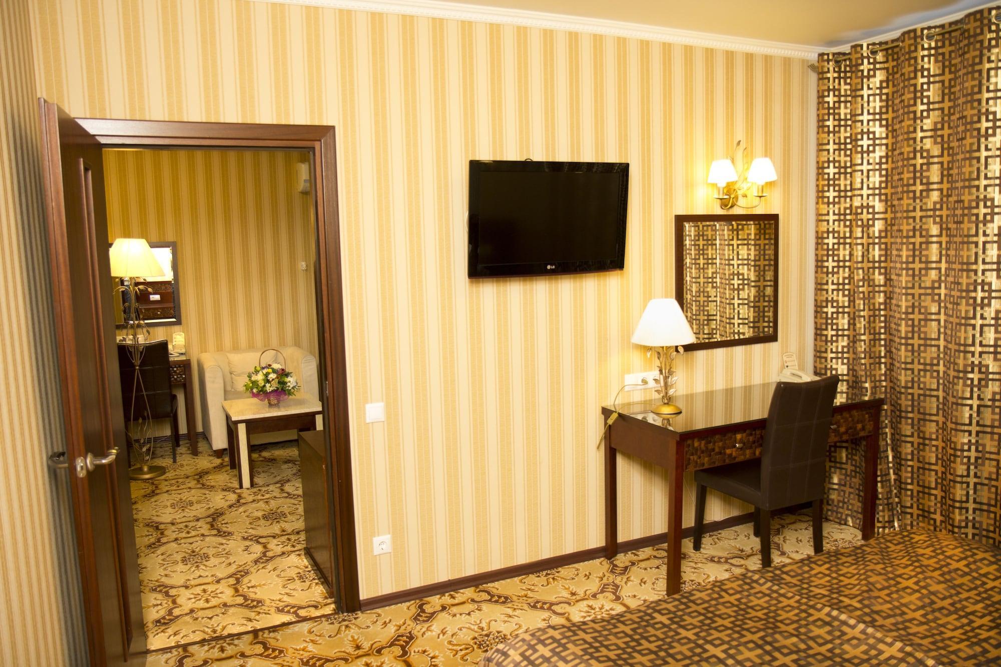 Klassik Hotel 키시나우 외부 사진