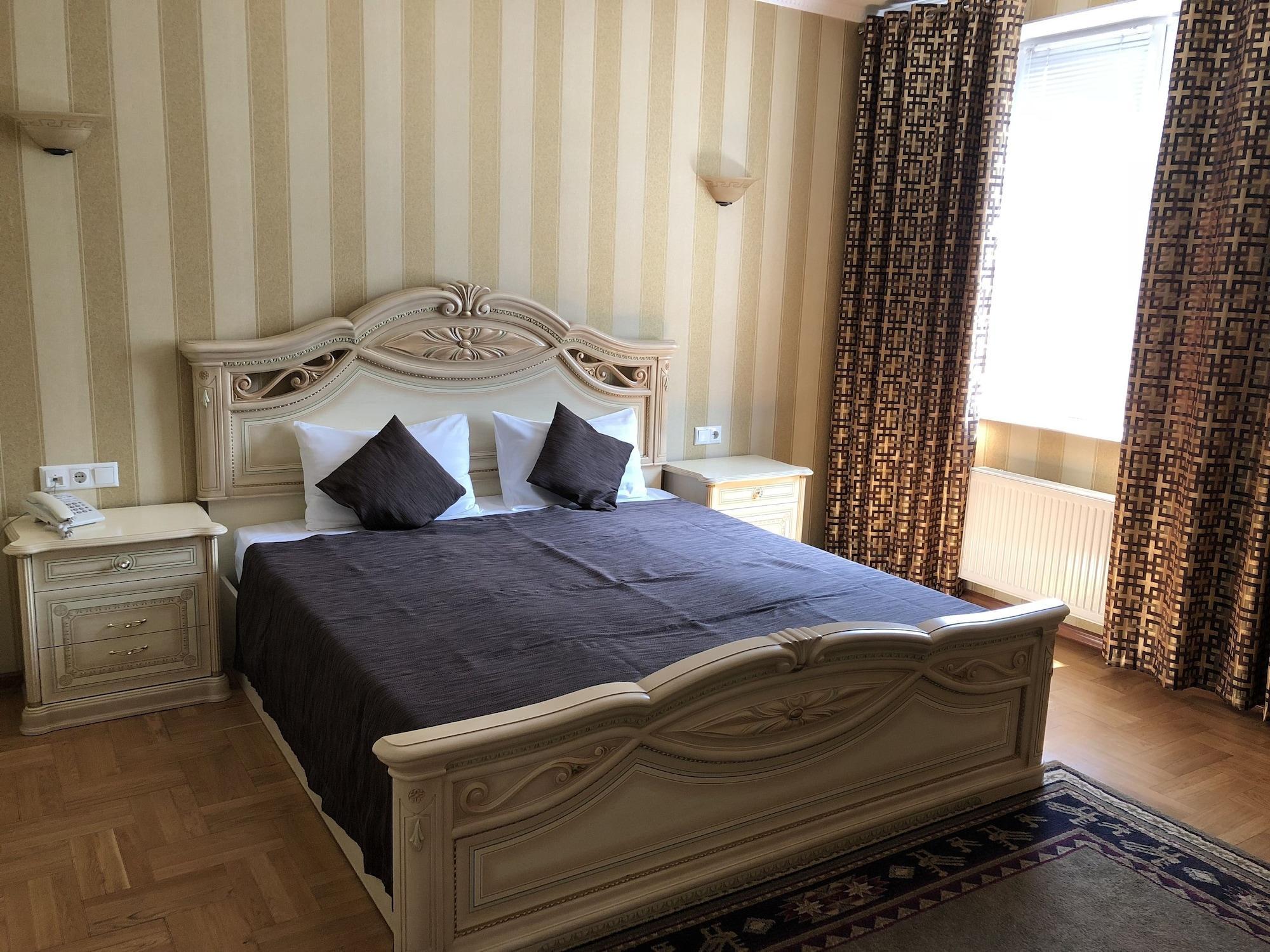 Klassik Hotel 키시나우 외부 사진